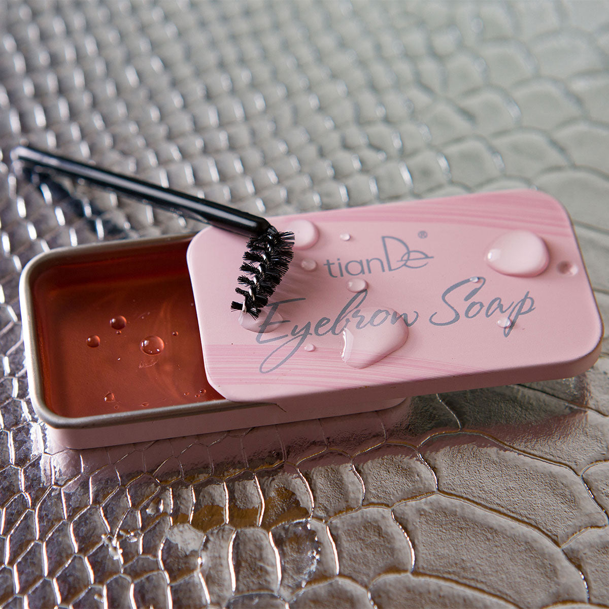 Сапун за веѓи